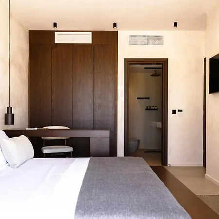 Phoenix With Private Pool & Sea Views Near Naousa Villa Ambelász