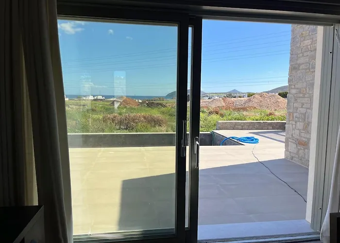 Phoenix With Private Pool & Sea Views Near Naousa Villa *