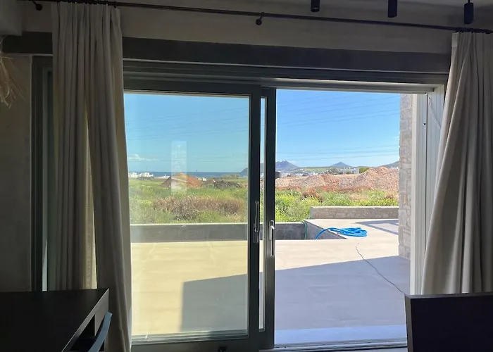 Villa Phoenix With Private Pool & Sea Views Near Naousa *