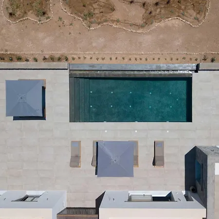 Phoenix With Private Pool & Sea Views Near Naousa Ampelas