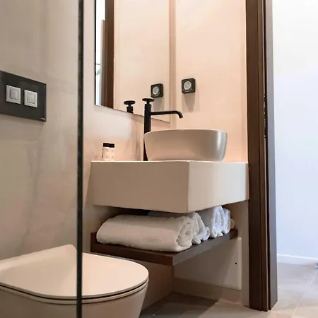 Villa Phoenix With Private Pool & Sea Views Near Naousa Ambelas