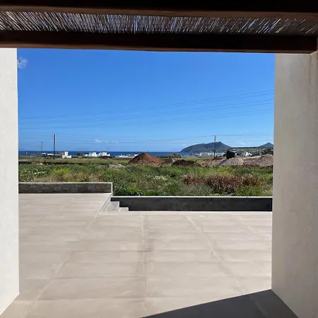 Phoenix With Private Pool & Sea Views Near Naousa *